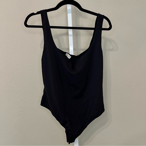 Free People Romance in Rome Black Bodysuit - Picture 3 of 9